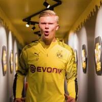 deretan-penyerang-muda-hebat-yang-kini-memperkuat-borussia-dortmund