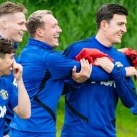 man-united-terpuruk-solskjaer-santai-dan-ingin-tiru-liverpool