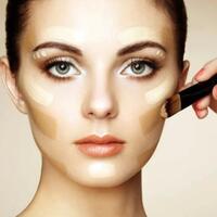 wajah-berminyak-tak-usah-khawatir-untuk-gunakan-foundation-ya