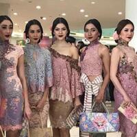 bingung-memadukan-warna-kebaya-biar-tampak-kece-lihat-rekomendasi-ini-aja-sis