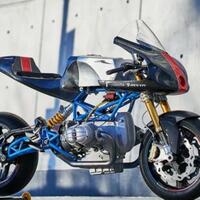 moge-1000cc-ini-hanya-memiliki-bobot-setara-motor-150cc-digas-bisa-terbang