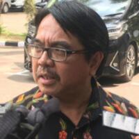 ade-armando-bongkar-kejahatan-fpi-mereka-minta-perempuan-bule