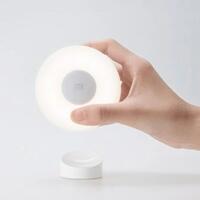 xiaomi-hadirkan-mi-wireless-charging-pad-dan-mi-motion-activated-night-light-2