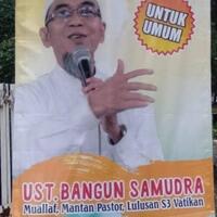heboh-banner-pengajian-ustaz-s3-vatikan-jadi-trending-twitter