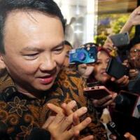kisah-ahok-jualan-buku-dari-balik-penjara-mampu-raup-uang-rp-19-miliar