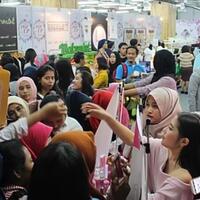 demen-produk-fashion-cobalah-melipir-ke-simply-pop-up-bazaar