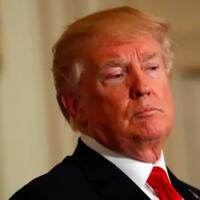 cara-trump-lawan-corona-beri-cash-ke-warga-buat-tes-covid-19