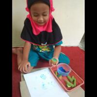 bahan-seadanya-bisa-menjadi-media-bermain-anak-anak-suka-dan-jadi-betah-di-rumah