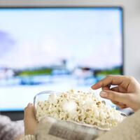 mumpung-di-rumah-aja-ini-5-film-visinema-yang-seru-ditonton