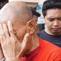 kades-coba-rudapaksa-warga-saat-gelar-disinfektan