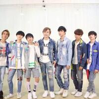 yuk-ikutan-noraebang--random-play-dance-with-invasion-boys-di-kelasdirumahaja