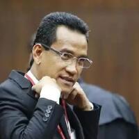 dicopot-dari-komut-pelindo-i-refly-harun-terima-kasih-erick