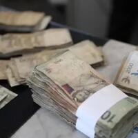 rakyat-ri-bisa-hidup-normal-lagi-rupiah-terbaik-di-asia