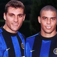 mengenang-ronaldo-vieri-di-inter-duet-monster-yang-gagal-terwujud-sempurna