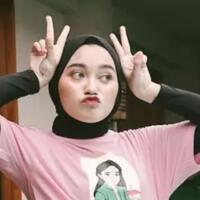jadi-sorotan-usai-remehkan-covid-19-youtuber-indira-kalistha-menangis-minta-maaf