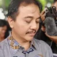 jokowi-jadi-korban-prank-buruh-asal-jambi-roy-suryo-ambyar-tenan-iki