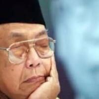 jalan-pikiran-gus-dur-tentang-pki-dan-keberagaman-agama