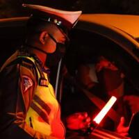 pengguna-kendaraan-yang-palsukan-sikm-bakal-didenda-rp-12-miliar