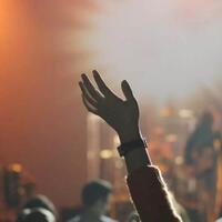 daftar-lagu-yang-bikin-semangat-versi-ane