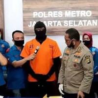 dwi-sasono-bermain-rapi-sampai-widi-tidak-tahu-suaminya-memakai-narkoba