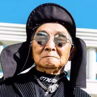 kakek-berusia-84-tahun-ini-style-nya-hypebeast-banget-gan