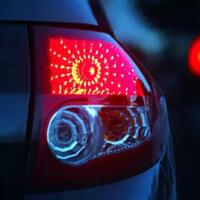 ternyata-ini-alasannya-kenapa-lampu-rem-kendaraan-berwarna-merah
