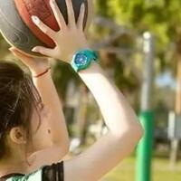 ternyata-perempuan-yang-cuek-punya-daya-tarik-sendiri-loh-di-mata-para-lelaki