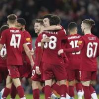 liverpool-resmi-lepas-gelandang-kontroversinya-ke-prancis