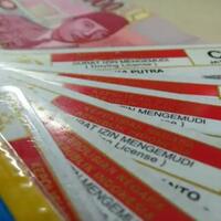 hanya-berlaku-1-hari-ini-jadwal-pembuatan-sim-gratis-se-indonesia