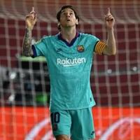 cetak-gol-lagi-messi-semakin-dekat-dengan-milestone