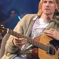 wadidaw-gitar-cobain-di-lelang-dengan-harga-segini-saweran-yuk