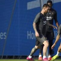 messi--griezmann-ribut-disesi-latihan-ada-apa-ya