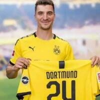 borussia-dortmund-dapatkan-bek-kanan-thomas-meunier-secara-cuma-cuma-dari-psg