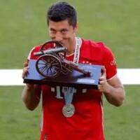 minggir-ronaldo-dan-messi-sekarang-jatahnya-lewandowski-jadi-raja-gol
