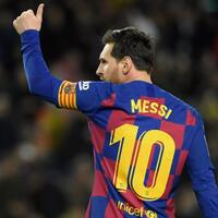 siap-bertahan-messi-minta-barcelona-depak-bartomeu--satien