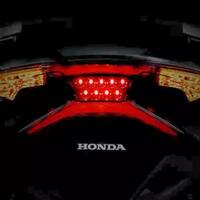 honda-pamerkan-kisi-kisi-calon-skutik-berkapasitas-350cc