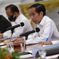 jokowi-minta-vaksin-covid-19-selesai-dalam-3-bulan-tim-tidak-bisa