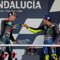 rossi-naik-podium-di-motogp-andalusia-ternyata-sisa-kejayaannya-masih-ada-gan