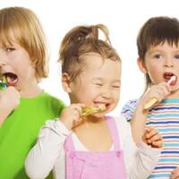 anak-rewel-tidak-mau-menggosok-gigi-inilah-caranya