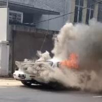 mazda-rx7-terbakar-saat-test-drive-di-kebayoran-baru-begini-kronologinya