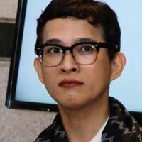 oscar-lawalata-putuskan-jadi-perempuan