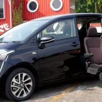 toyota-sienta-welcab-rilis-ramah-lansia-dan-difabel-gan
