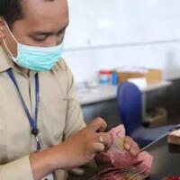 tak-peduli-corona-buruh-ngotot-upah-minimum-2021-naik-8