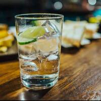 mengenal-sparkling-water-apa-sih-bedanya-sama-air-putih-biasa