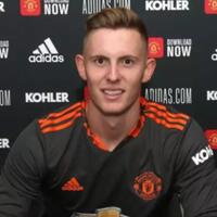 dean-henderson-sang-pengancam-utama-de-gea-di-mu