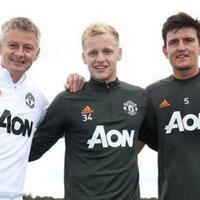 donny-van-de-beek-tidak-bisa-masuk-starting-line-up-mu-ada-apa-sebenarnya