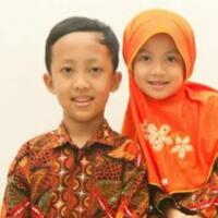 cute-abis-gamis-batik-si-kecil-makin-hits