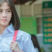 mau-makeup-an-ke-sekolah-tapi-takut-dimarahin-guru-tenang-ikutin-tips-ini-aja-sis