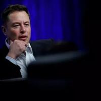 menolak-divaksin-covid-19-elon-musk-bill-gates-orang-bodoh