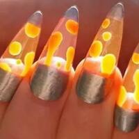 nail-art-unik-untuk-sista-para-pecinta-lampu-lava